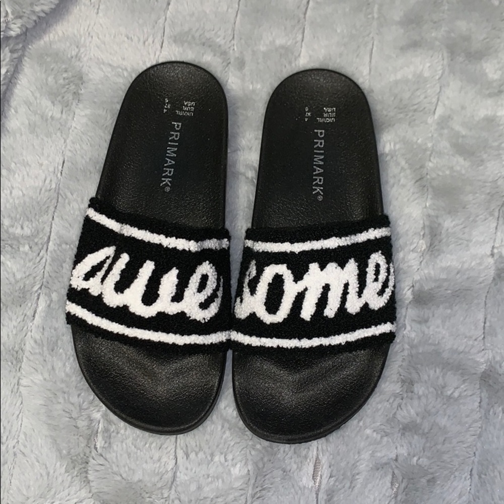 Slides with the word awesome detailed